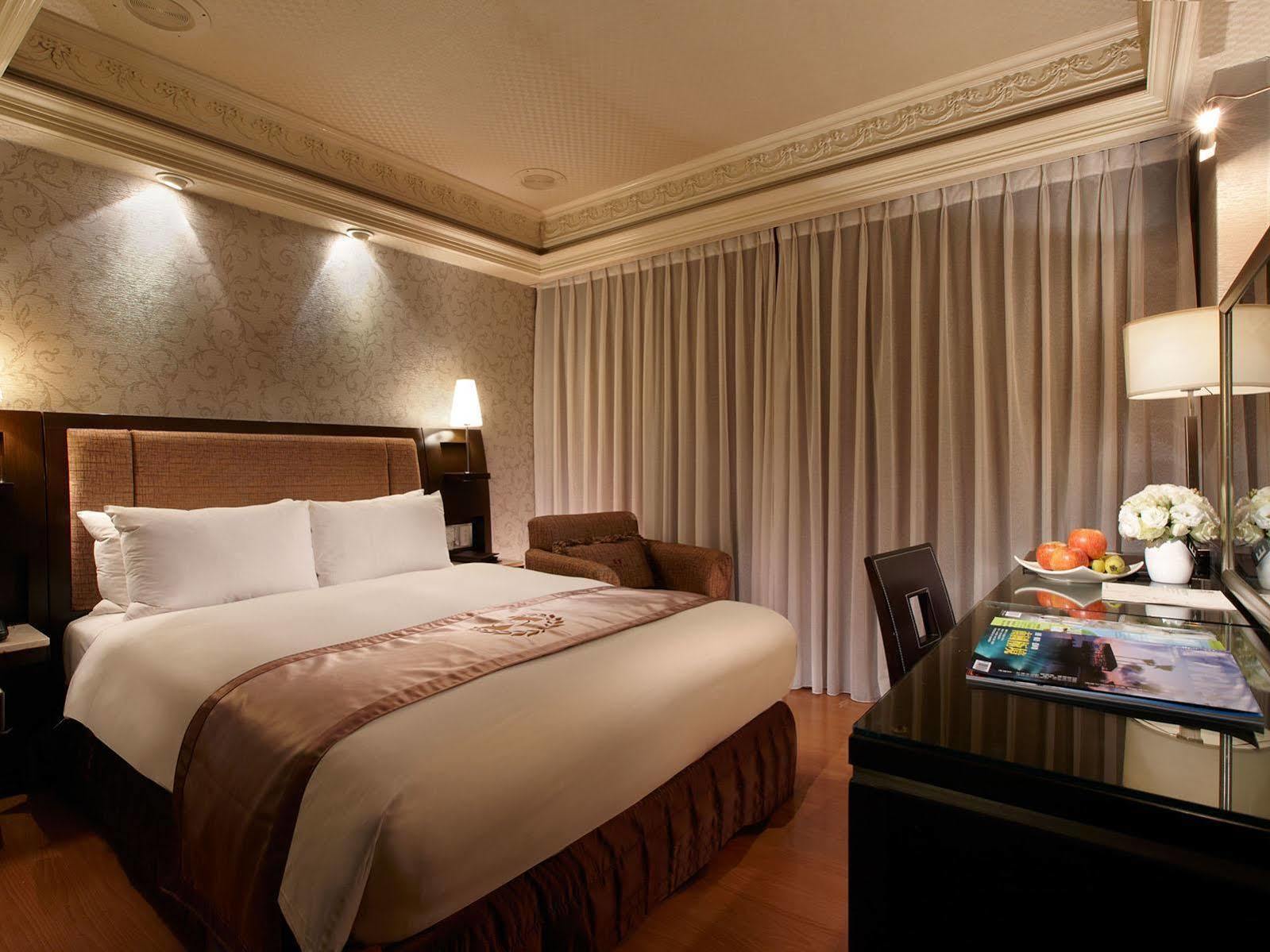 Deja Vu Hotel Taipei Exterior photo