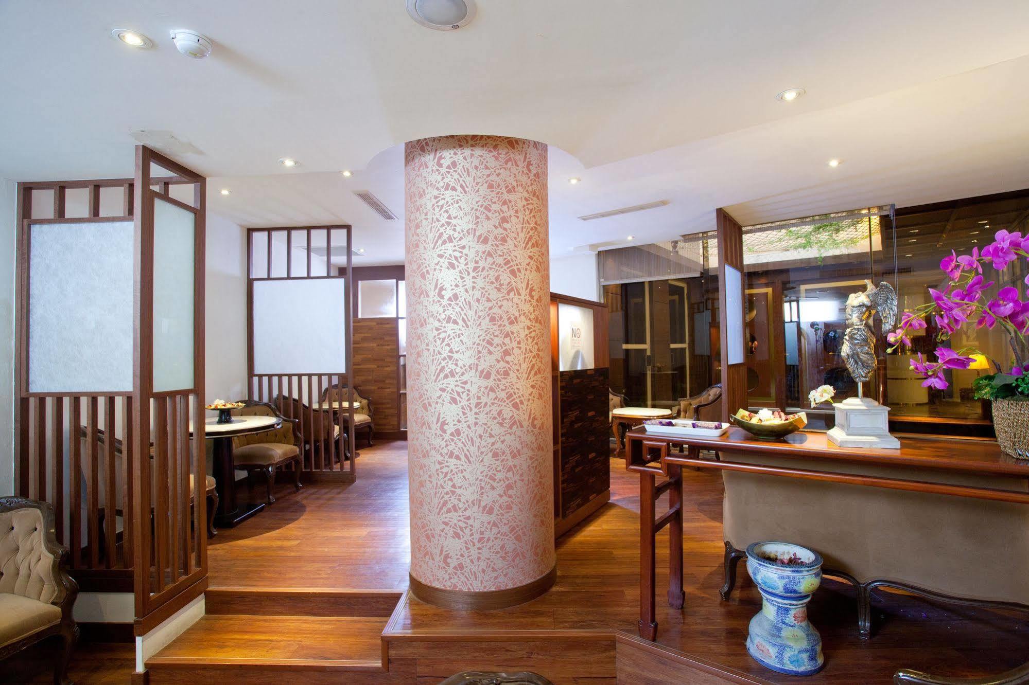 Deja Vu Hotel Taipei Exterior photo