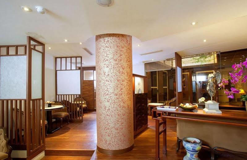 Deja Vu Hotel Taipei Exterior photo